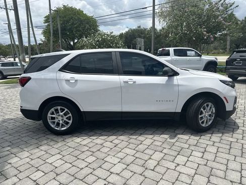 Used 2024 Chevrolet Equinox LS FWD image 38