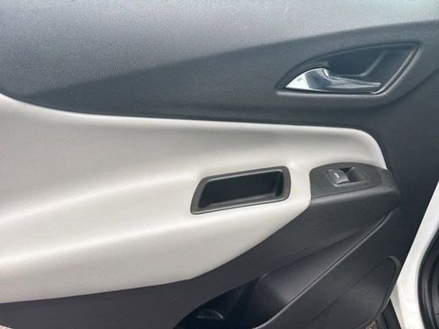 Used 2020 Chevrolet Equinox LS AWD/4WD image 31