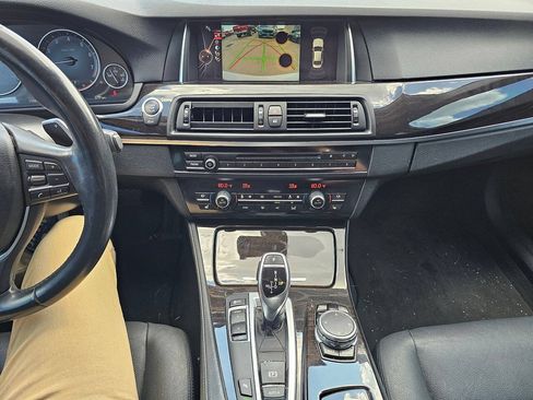 Used 2016 BMW 528i Sedan w/ Premium Package RWD image 16