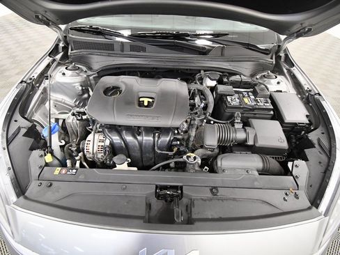 Certified 2023 Kia Forte LXS image 11