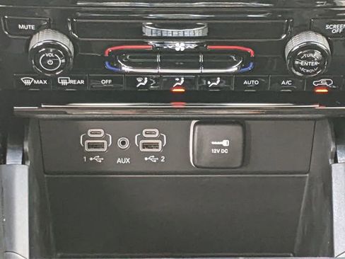 New 2025 Jeep Grand Cherokee L Laredo image 15