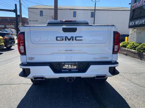 Certified 2025 GMC Sierra 1500 Elevation w/ Preferred Package AWD/4WD image 5