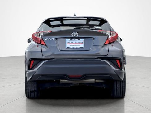 Certified 2018 Toyota C-HR XLE FWD image 4