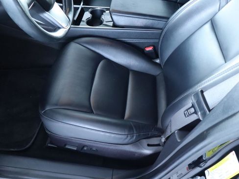 Used 2018 Tesla Model 3 Long Range RWD image 13