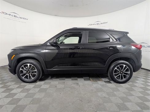 Certified 2024 Chevrolet TrailBlazer LT image 2