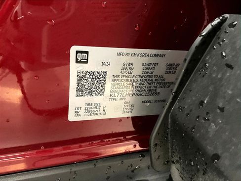 Used 2025 Chevrolet Trax LT w/ Driver Confidence Package FWD image 19