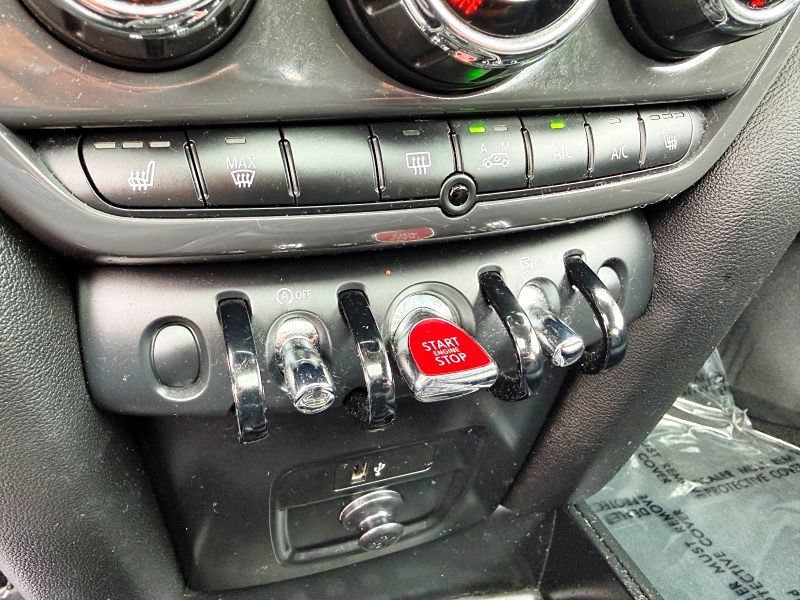 Used 2020 MINI Cooper Countryman FWD image 27
