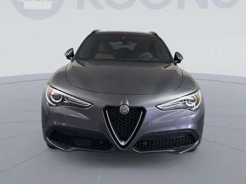 Used 2023 Alfa Romeo Stelvio Ti AWD/4WD image 11
