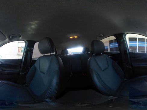 Used 2025 Buick Encore GX Preferred image 41