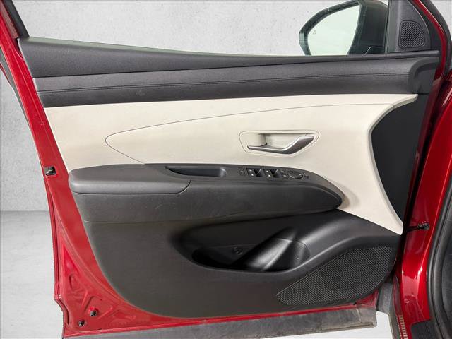 Used 2025 Hyundai Tucson SEL FWD image 10