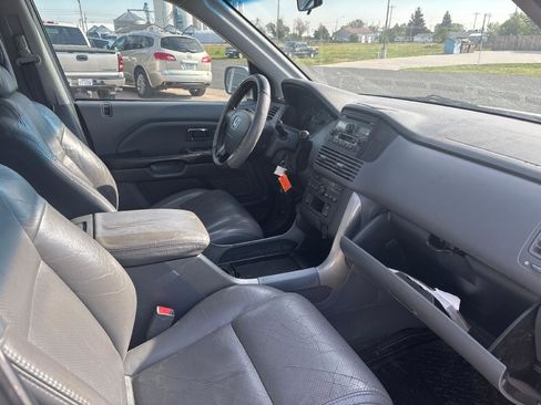 Used 2004 Honda Pilot EX image 26