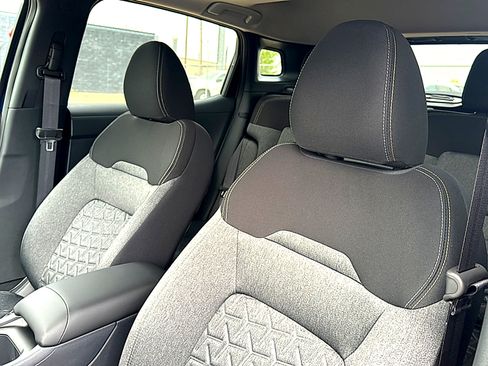 New 2026 Nissan Kicks SV w/ SV Premium Package FWD image 11