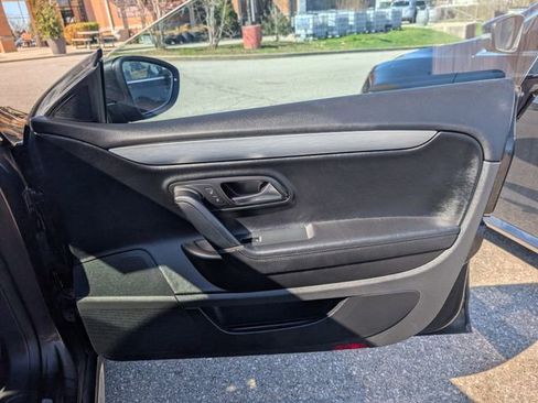 Used 2016 Volkswagen CC image 22