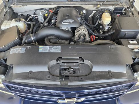 Used 2005 Chevrolet Silverado 1500 LS w/ Light Duty Power Package image 18