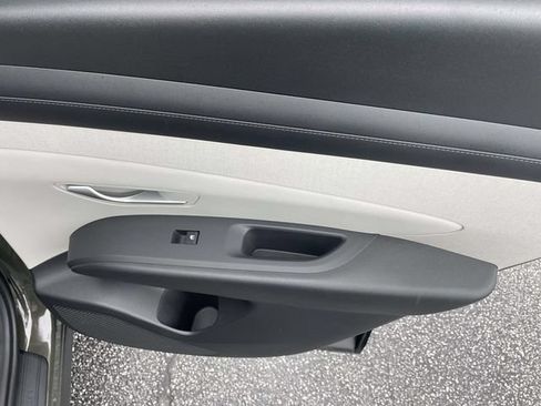 Used 2026 Hyundai Tucson SEL FWD image 17