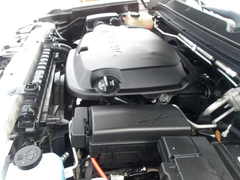 Used 2020 Chevrolet Colorado LT w/ LT Convenience Package image 28