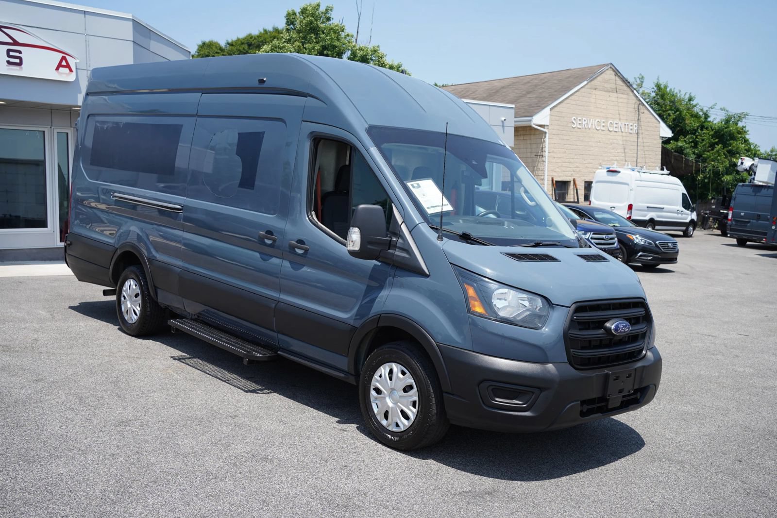 Used 2019 Ford Transit 250 148 High Roof Extended RWD image 8