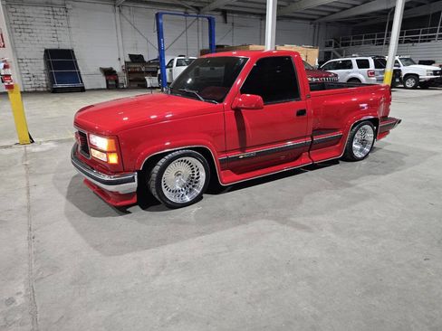 Used 1992 Chevrolet Silverado 1500 2WD Regular Cab image 1