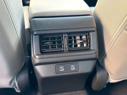 New 2025 Honda Accord SE image 18