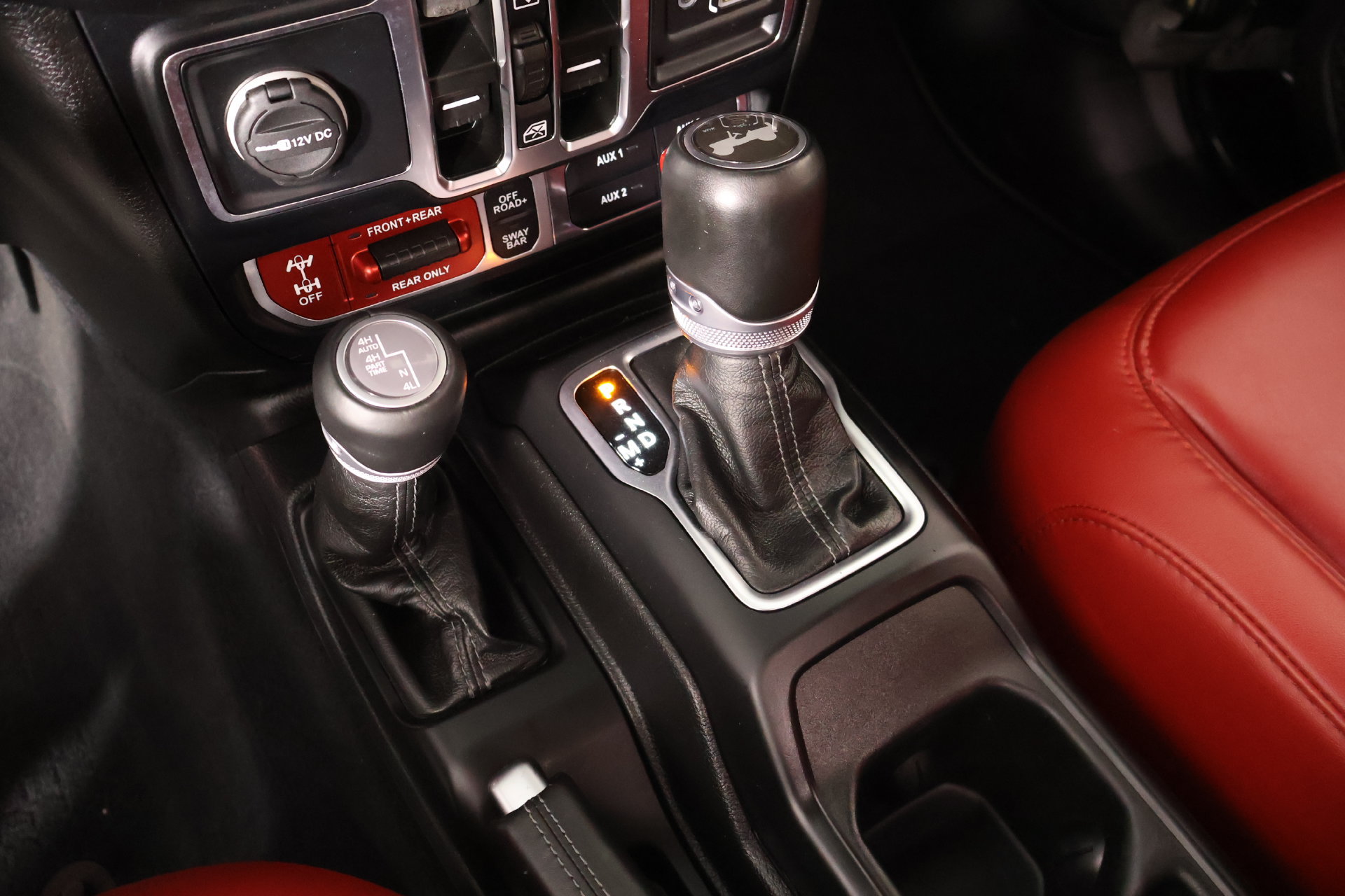 Used 2024 Jeep Wrangler Unlimited Rubicon 392 AWD/4WD image 9