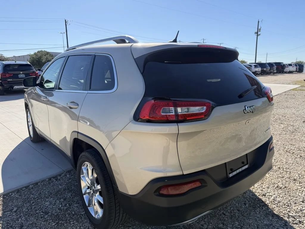 Used 2015 Jeep Cherokee Limited FWD image 5