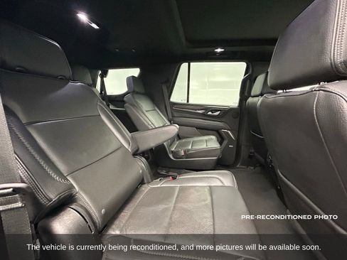 Used 2023 GMC Yukon Denali image 16