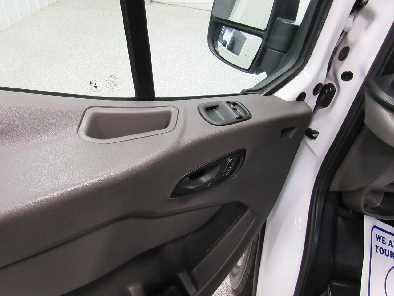 Used 2023 Ford Transit 250 Medium Roof AWD image 37