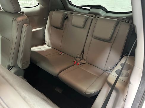 Used 2019 Toyota Highlander Limited image 29