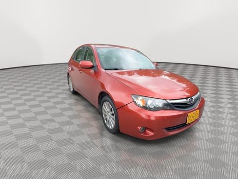Used 2010 Subaru Impreza 2.5i Premium AWD/4WD image 2