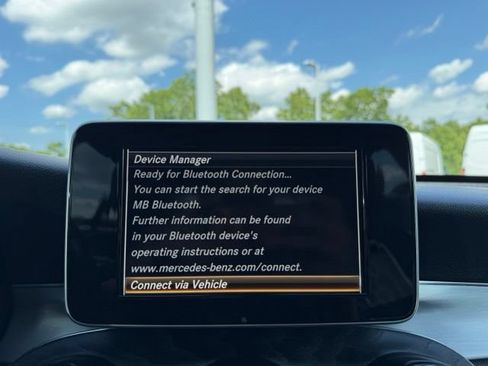 Used 2019 Mercedes-Benz GLC 300 4MATIC image 22