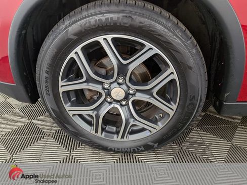 Used 2015 Mitsubishi Outlander GT AWD/4WD image 52