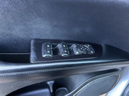 Used 2018 Lincoln MKX Reserve image 13