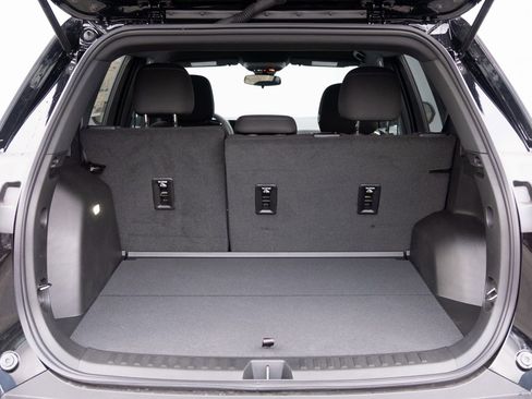New 2026 Chevrolet Equinox LT AWD/4WD image 22