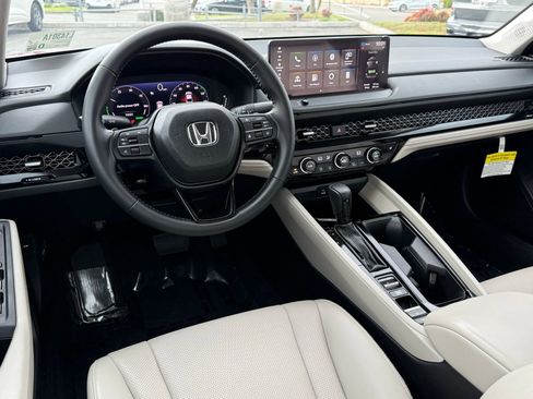 Used 2024 Honda Accord EX-L image 31
