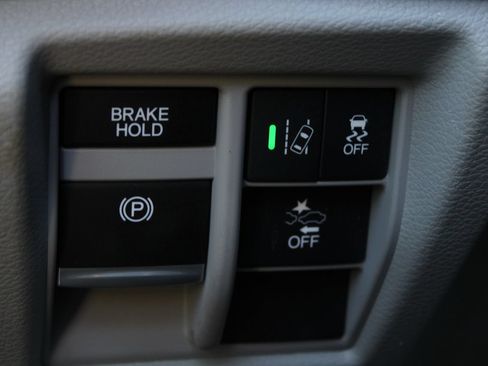 Used 2020 Acura MDX FWD image 31