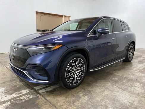 Used 2024 Mercedes-Benz EQS 450+ SUV image 1