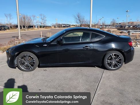Used 2013 Scion FR-S image 4
