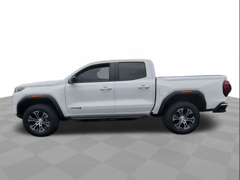 Certified 2025 GMC Canyon AT4 w/ AT4 Premium Package image 5