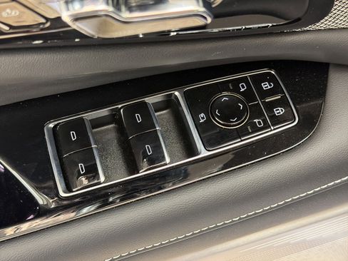 New 2025 Cadillac Optiq Luxury 1 AWD/4WD image 13