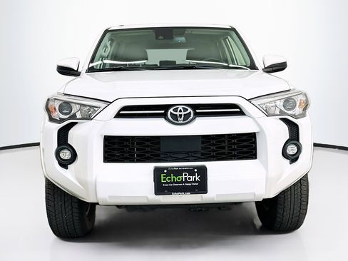Used 2024 Toyota 4Runner SR5 image 2