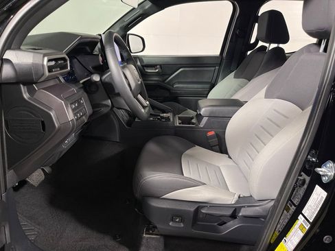 Certified 2025 Toyota Tacoma 4x4 Double Cab Hybrid image 12