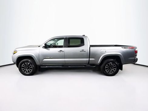 Used 2023 Toyota Tacoma TRD Sport image 4