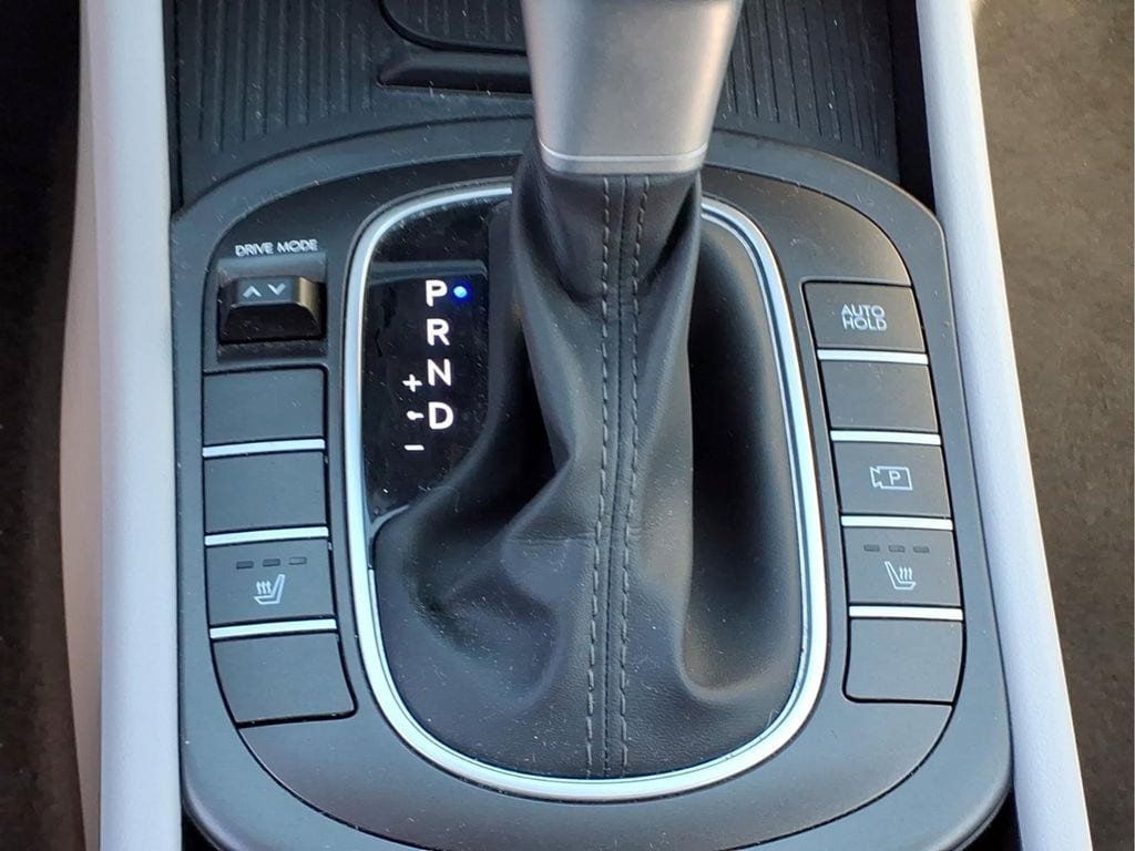 Used 2026 Hyundai Kona SEL Sport FWD image 14