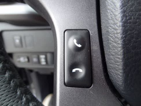 Used 2023 Toyota Tacoma TRD Sport AWD/4WD image 22
