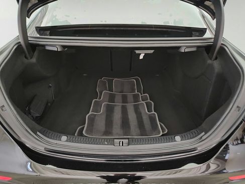 Used 2021 Mercedes-Benz E 350 4MATIC Sedan image 35