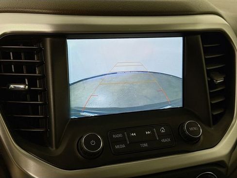 Used 2019 GMC Acadia SLT image 13