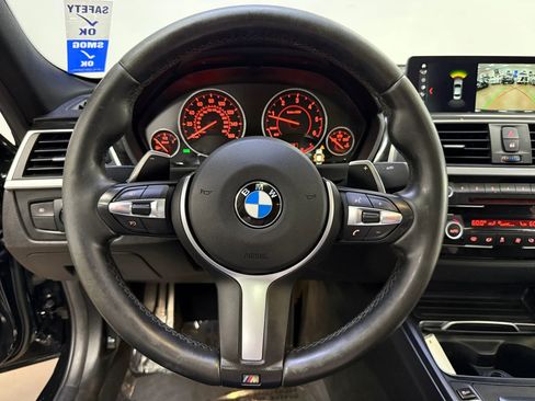 Used 2018 BMW 328d Sedan RWD image 13