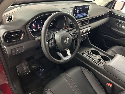 Used 2024 Honda Pilot Touring image 12
