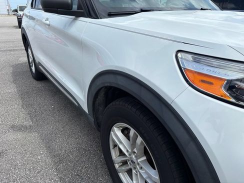 Used 2020 Ford Explorer XLT RWD image 16