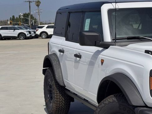 New 2026 Ford Bronco Badlands AWD/4WD image 5